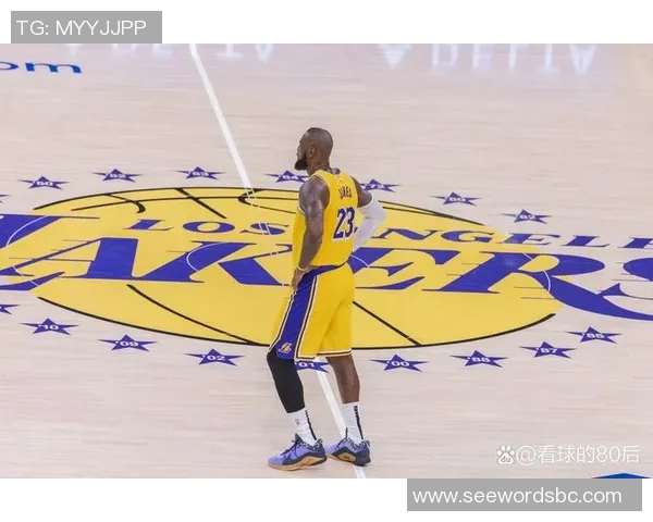 湖人客场力克开拓者，詹姆斯豪取45分震撼全场